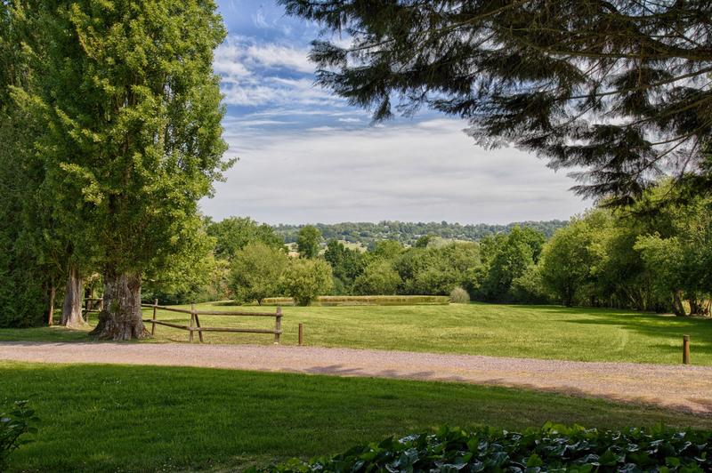 Maison - 222 m² - 9 pièces