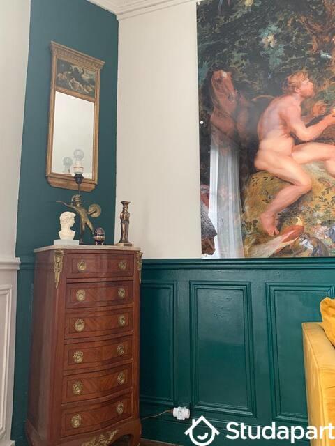 Chambre - 13 m² - 1 pièce