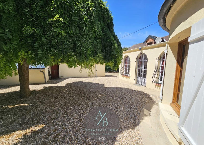 Maison - 180 m² - 6 pièces