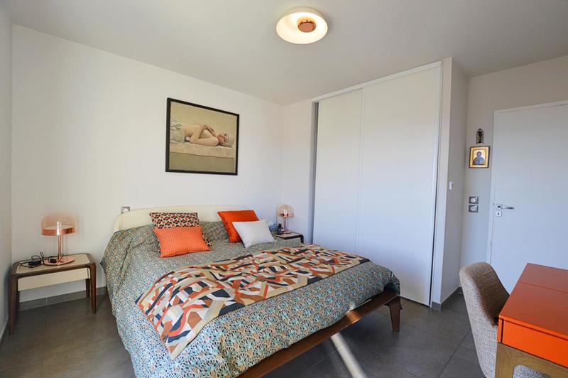 Appartement - 144 m² - 6 pièces