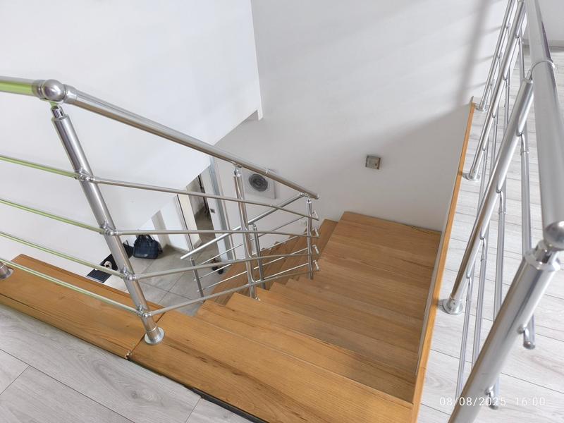 Maison - 174 m² - 7 pièces