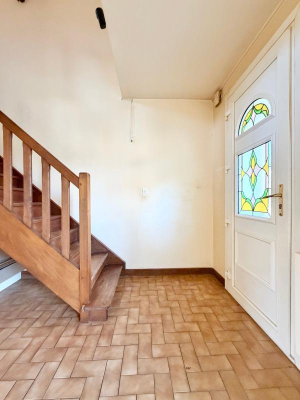 Maison - 95 m² - 5 pièces