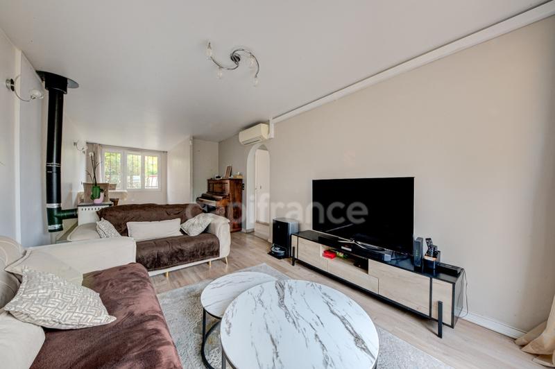 Maison - 106 m² - 5 pièces