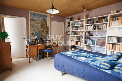 Maison - 159 m² - 9 pièces