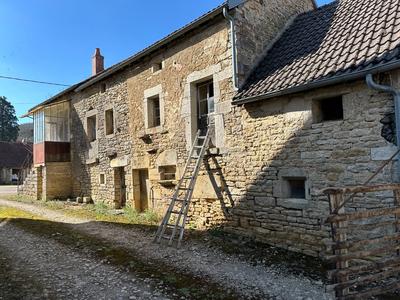 Maison - 60 m² - 5 pièces