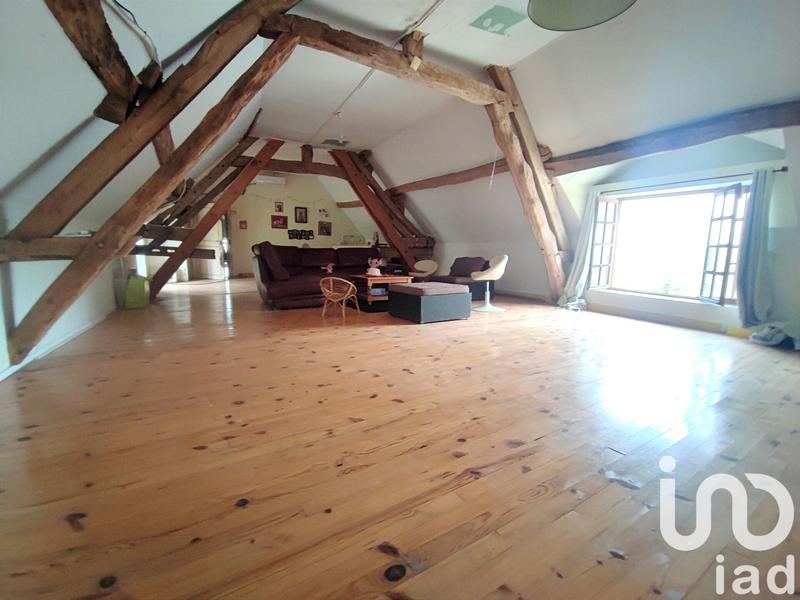 Maison - 252 m² - 6 pièces