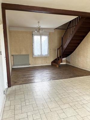 Maison - 98 m² - 5 pièces