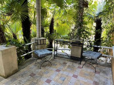 Maison - 250 m² - 7 pièces