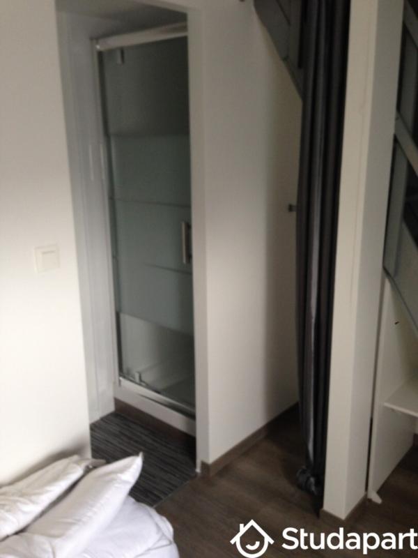 Chambre - 9 m² - 1 pièce