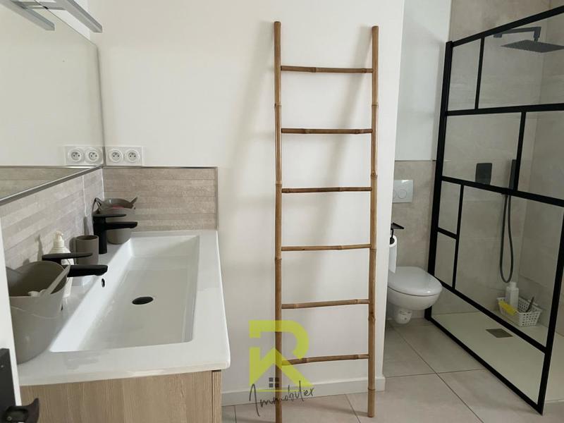 Maison - 138 m² - 5 pièces