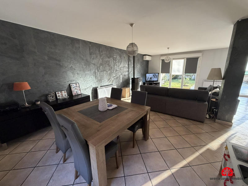 Maison - 170 m² - 6 pièces