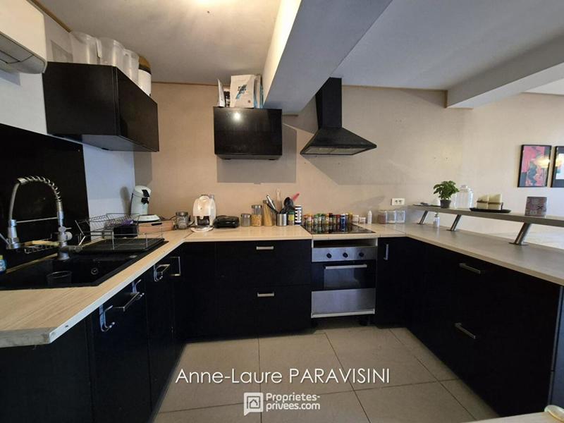 Maison - 99 m² - 4 pièces