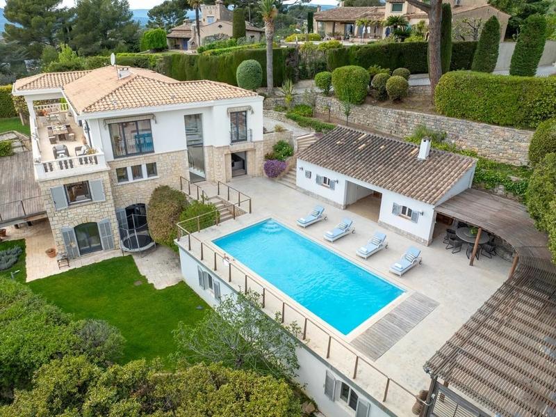 Villa - 500 m² - 7 pièces