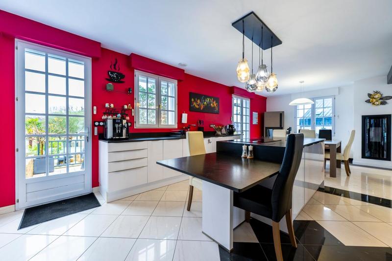 Propriété - 131 m² - 5 pièces