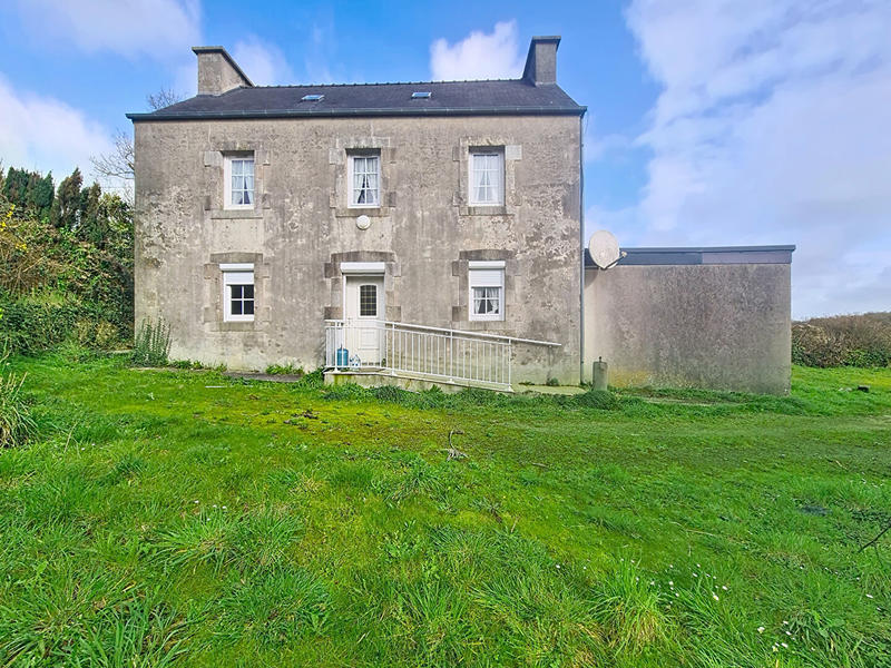 Maison - 100 m² - 6 pièces