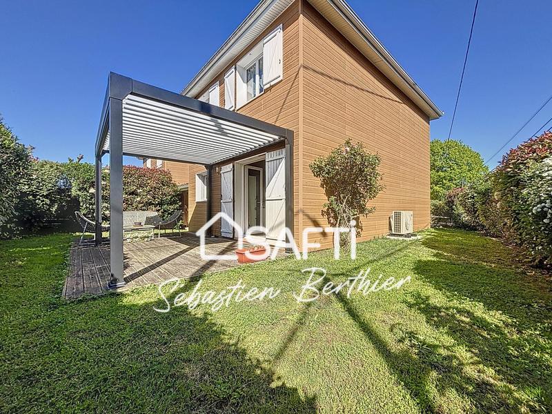 Maison - 90 m² - 4 pièces