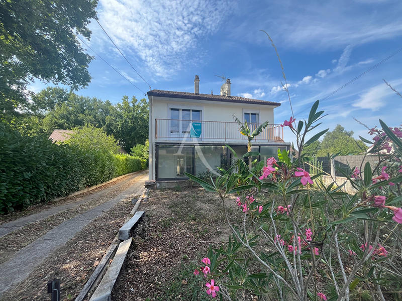 Maison - 127 m² - 5 pièces