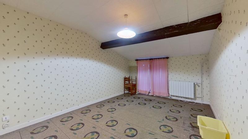 Maison - 225 m² - 8 pièces