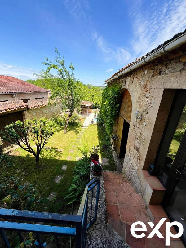 Maison ancienne - 260 m² - 12 pièces