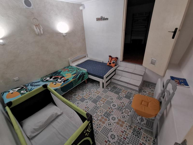 Maison - 225 m² - 8 pièces