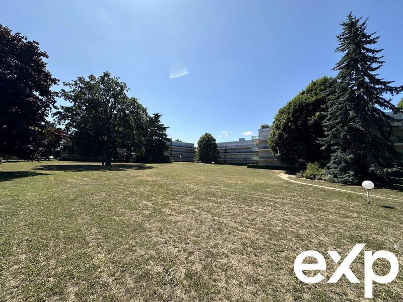 Appartement - 110 m² - 5 pièces