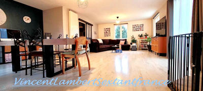 Maison - 185 m² - 8 pièces