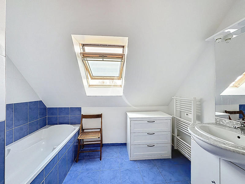 Maison - 112 m² - 6 pièces