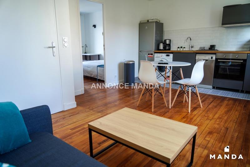 Chambre - 12 m² - 3 pièces