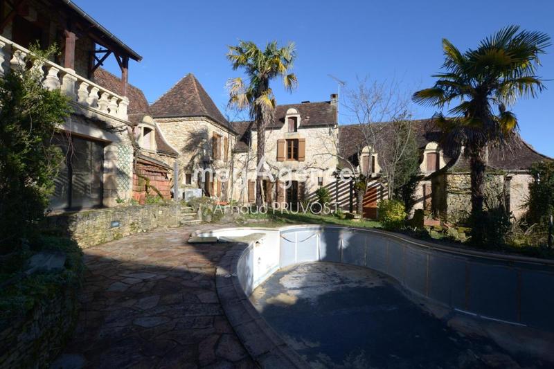 Maison - 145 m² - 5 pièces