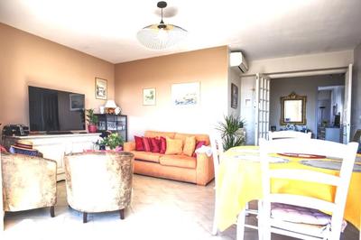 Appartement - 81 m² - 4 pièces