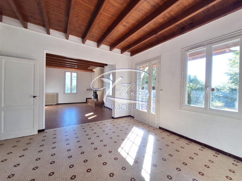 Maison ancienne - 201 m² - 7 pièces