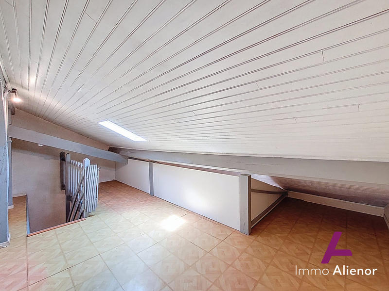 Villa - 124 m² - 8 pièces