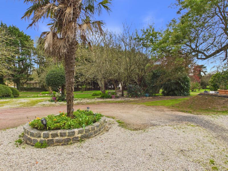 Maison - 170 m² - 8 pièces