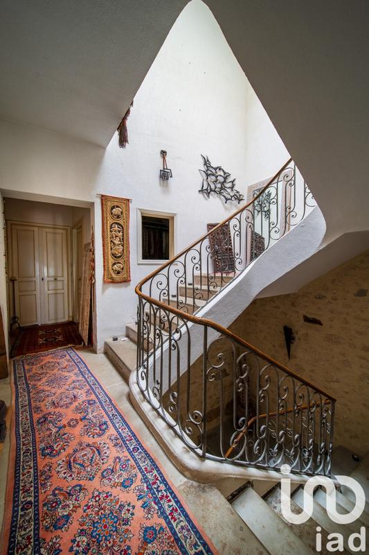 Maison de village - 360 m² - 10 pièces