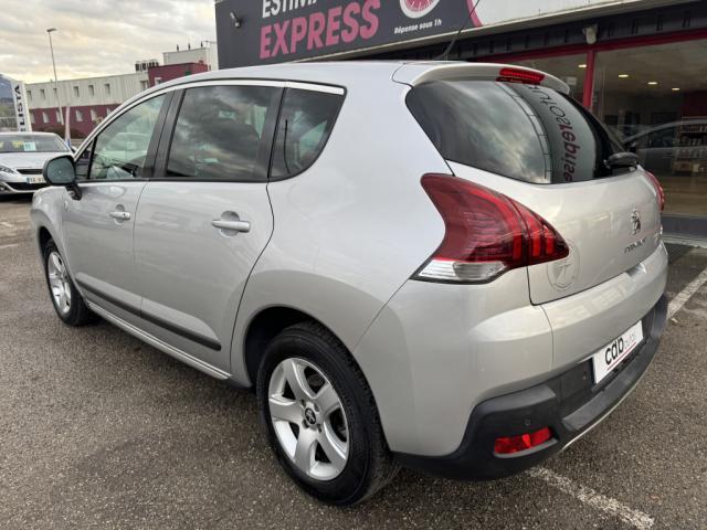 Peugeot 3008 1.6 BlueHDi 120ch s&amp;S Eat6 Crossway
