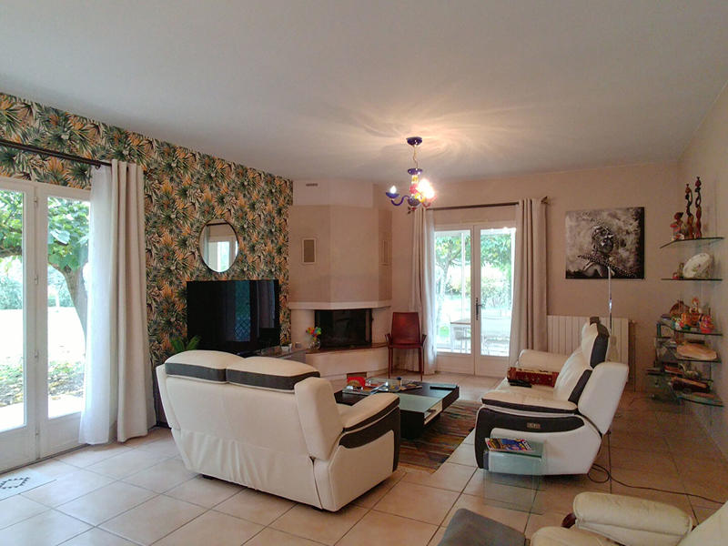 Maison - 200 m² - 6 pièces