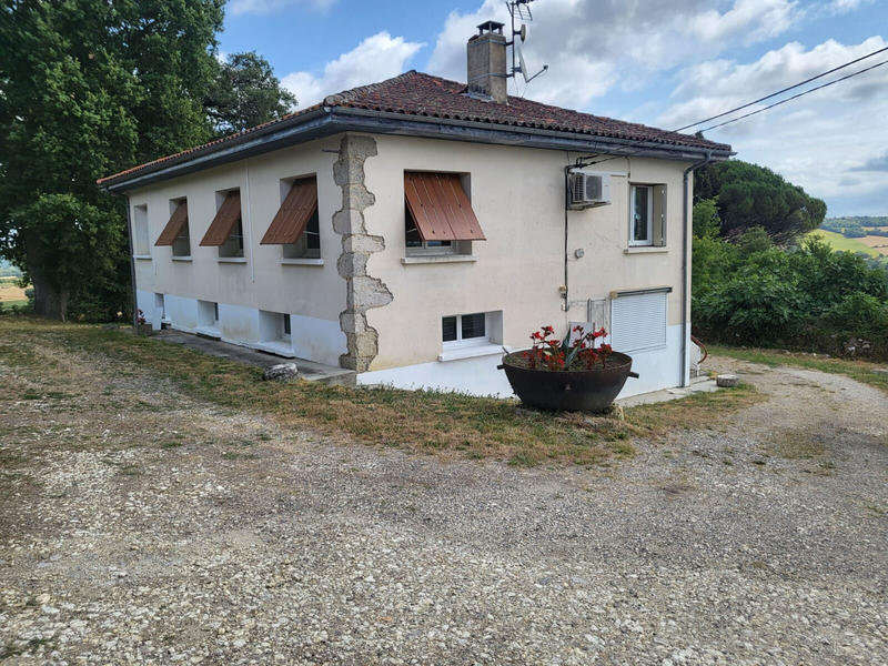 Maison - 191 m² - 7 pièces