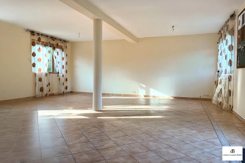 Maison - 111 m² - 4 pièces