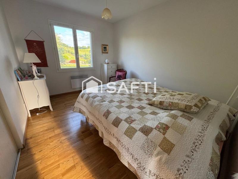 Maison - 130 m² - 6 pièces