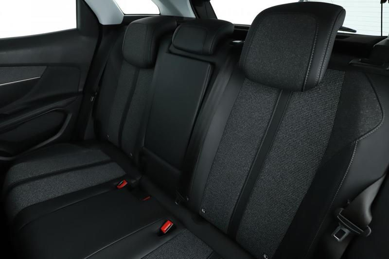 Peugeot 3008 1.5 Blue-HDi Allure 130 ch