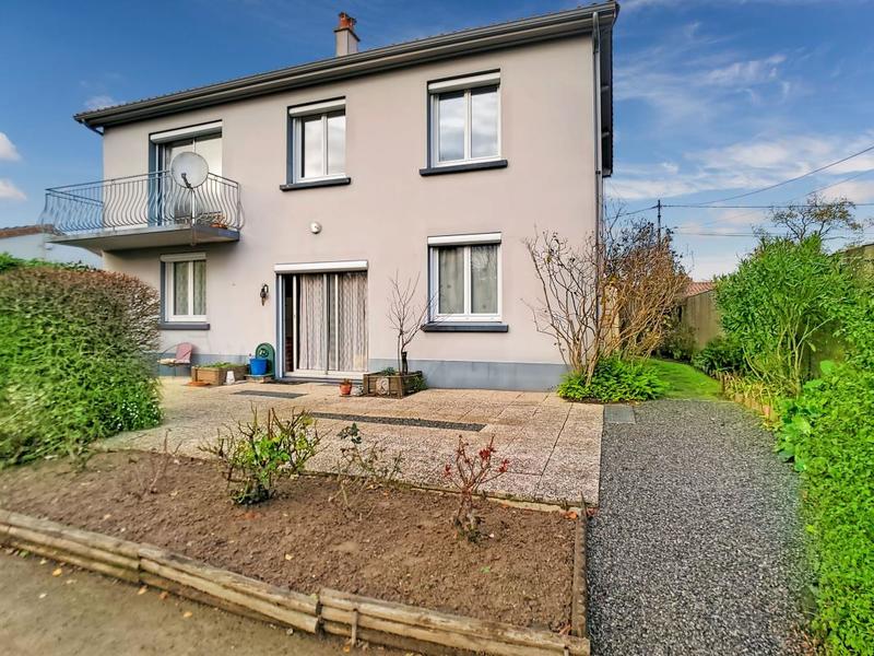 Maison - 107 m² - 4 pièces