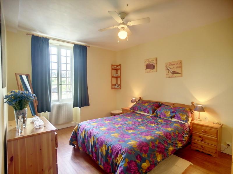 Maison traditionnelle - 94 m² - 6 pièces