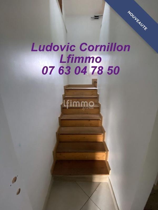 Maison - 152 m² - 7 pièces