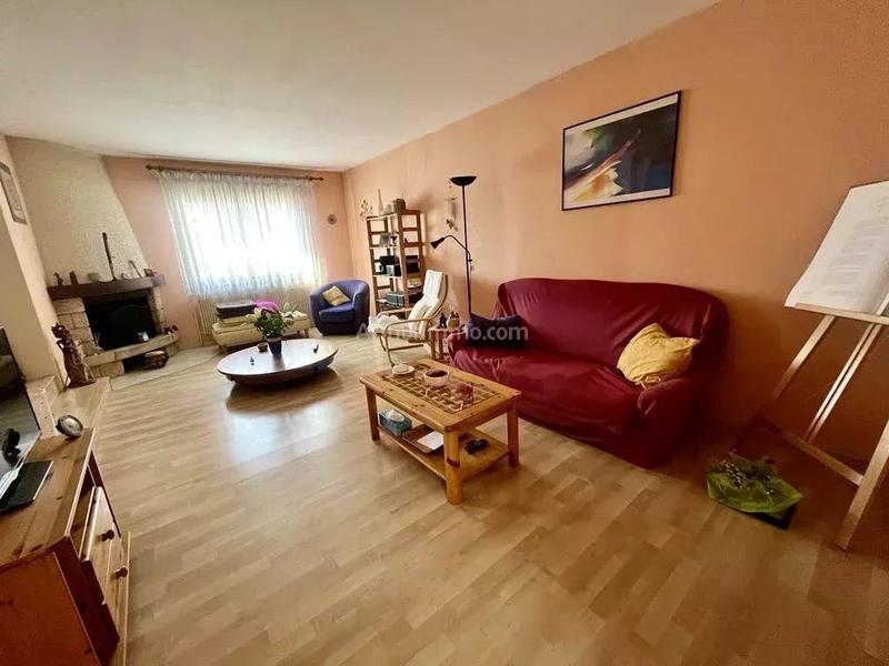 Maison - 226 m² - 7 pièces