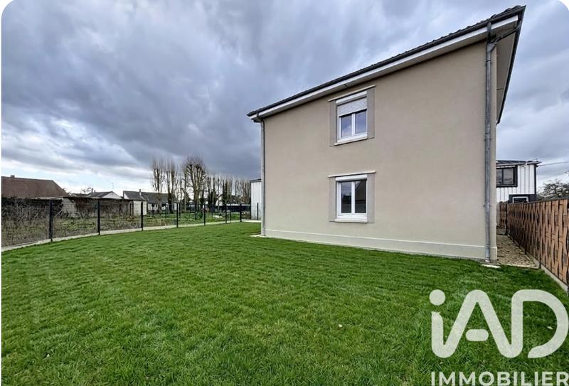 Maison - 105 m² - 5 pièces