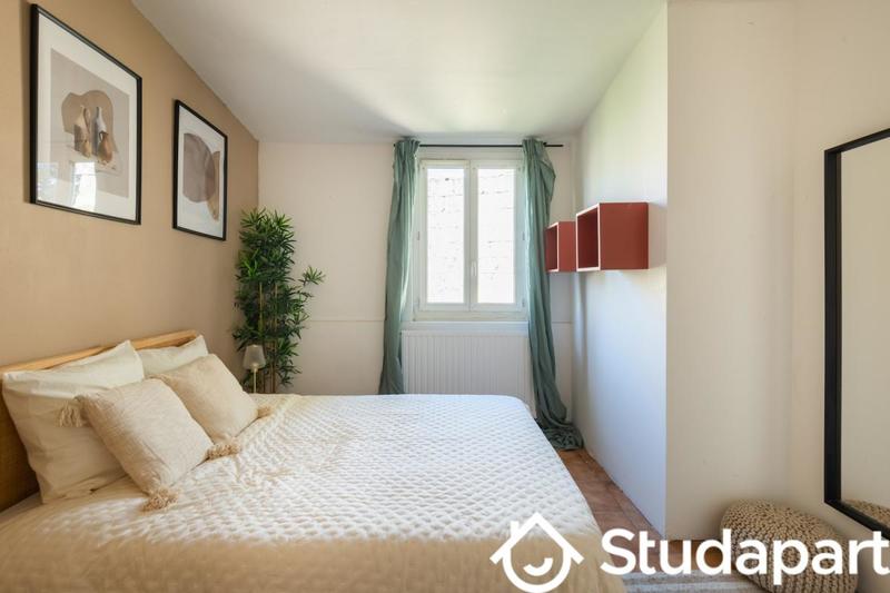 Chambre - 15 m² - 1 pièce