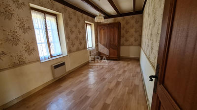 Maison - 90 m² - 3 pièces