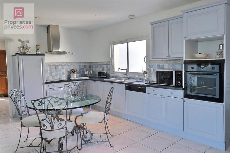 Villa - 174 m² - 7 pièces