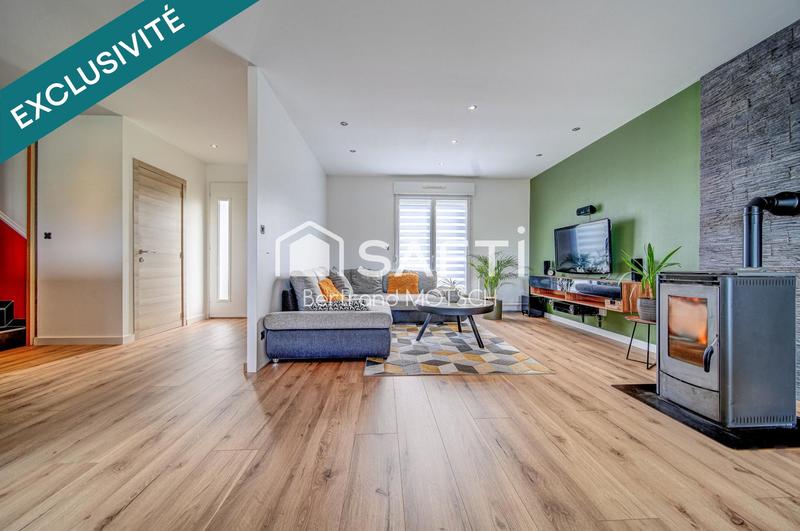 Maison - 120 m² - 8 pièces