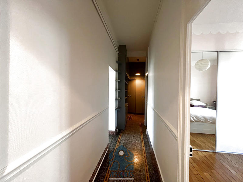 Appartement - 77 m² - 4 pièces